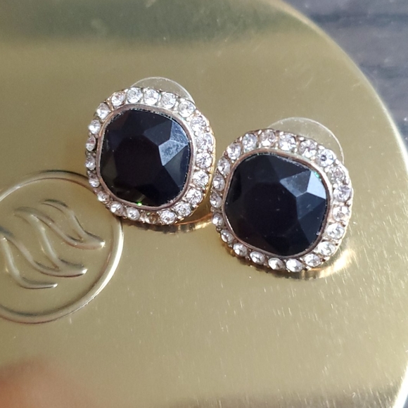 Earring bundle - Picture 4 of 4